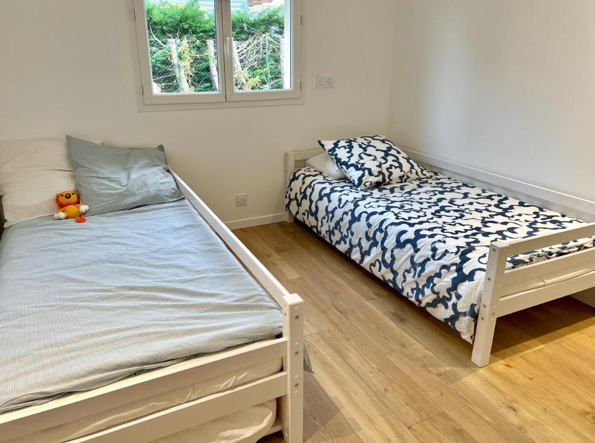 Villa Maison Avec Piscine Et Jardin Privatifs - Un Sejour Au Calme *
